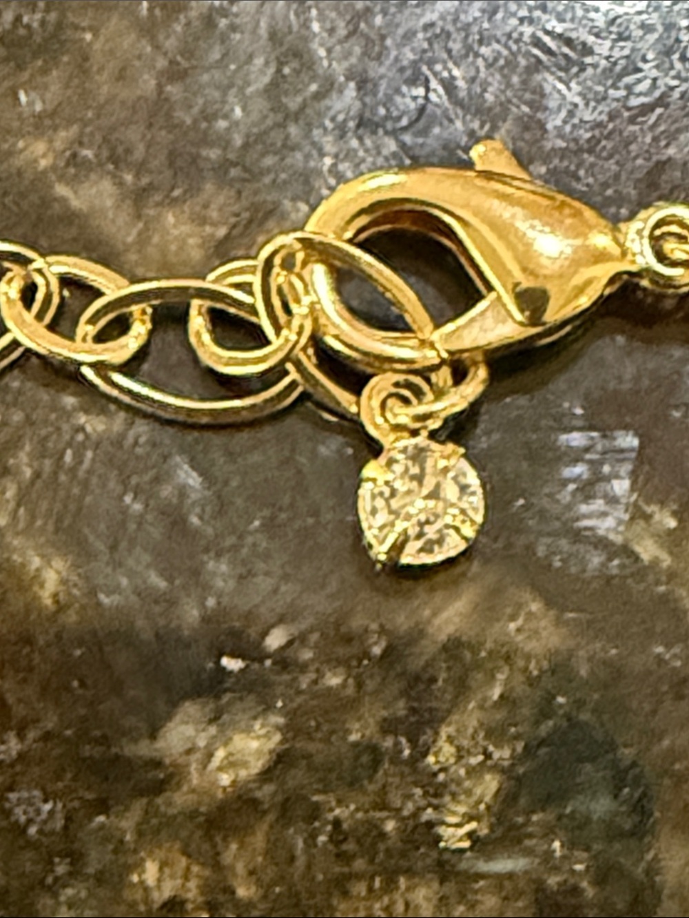 Anthropologie-Sequin NYC XOXO Gold-Tone Multi-Charm Necklace!!🔥🔥🔥 - Picture 7 of 16